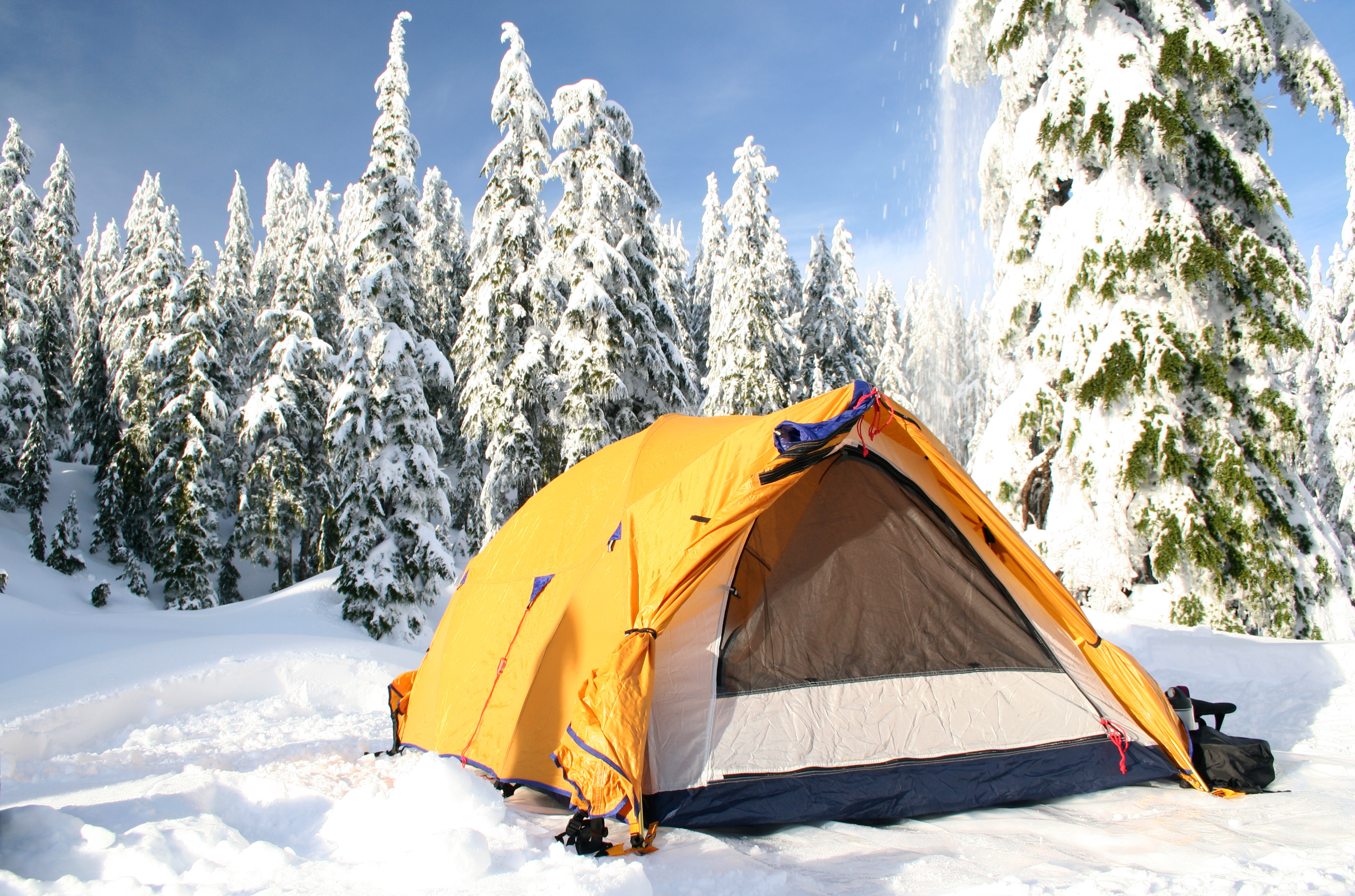 Ice camp. Best Camp Ontario 3 палатка. Палатка Nova Tour ай Петри 2 si. Палатка Alaska Trek 2. Палатка Полярис зимняя.